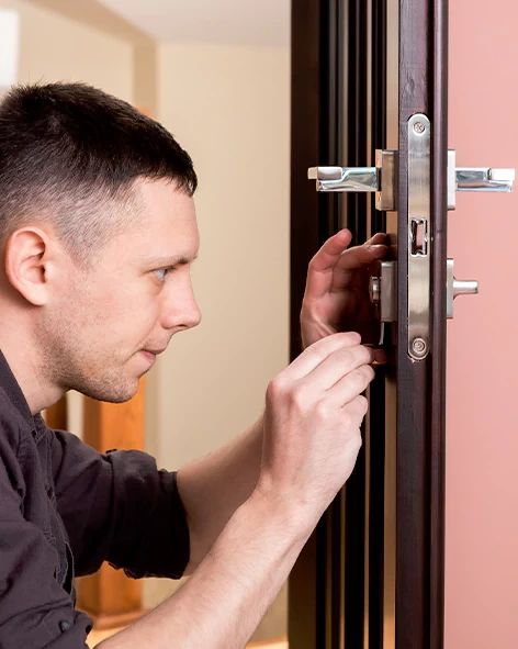 : Professional Locksmith For Commercial And Residential Locksmith Services in Hesperia, CA