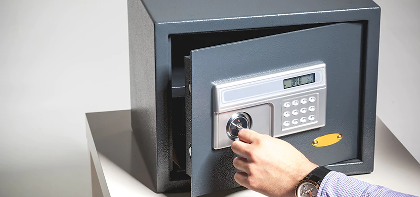 Jewelry Safe Unlocking Service in Hesperia, California