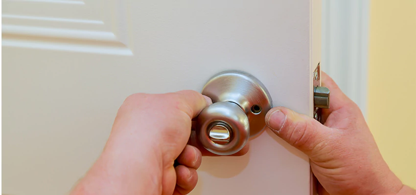 After-hours Locksmith For Lock And Key Installation in Hesperia, CA