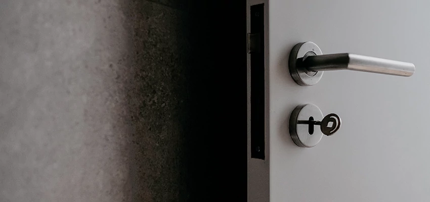 Front Door Handle Repair And Installation in Hesperia, CA